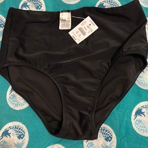 Black swimsuit bottoms! Never worn!